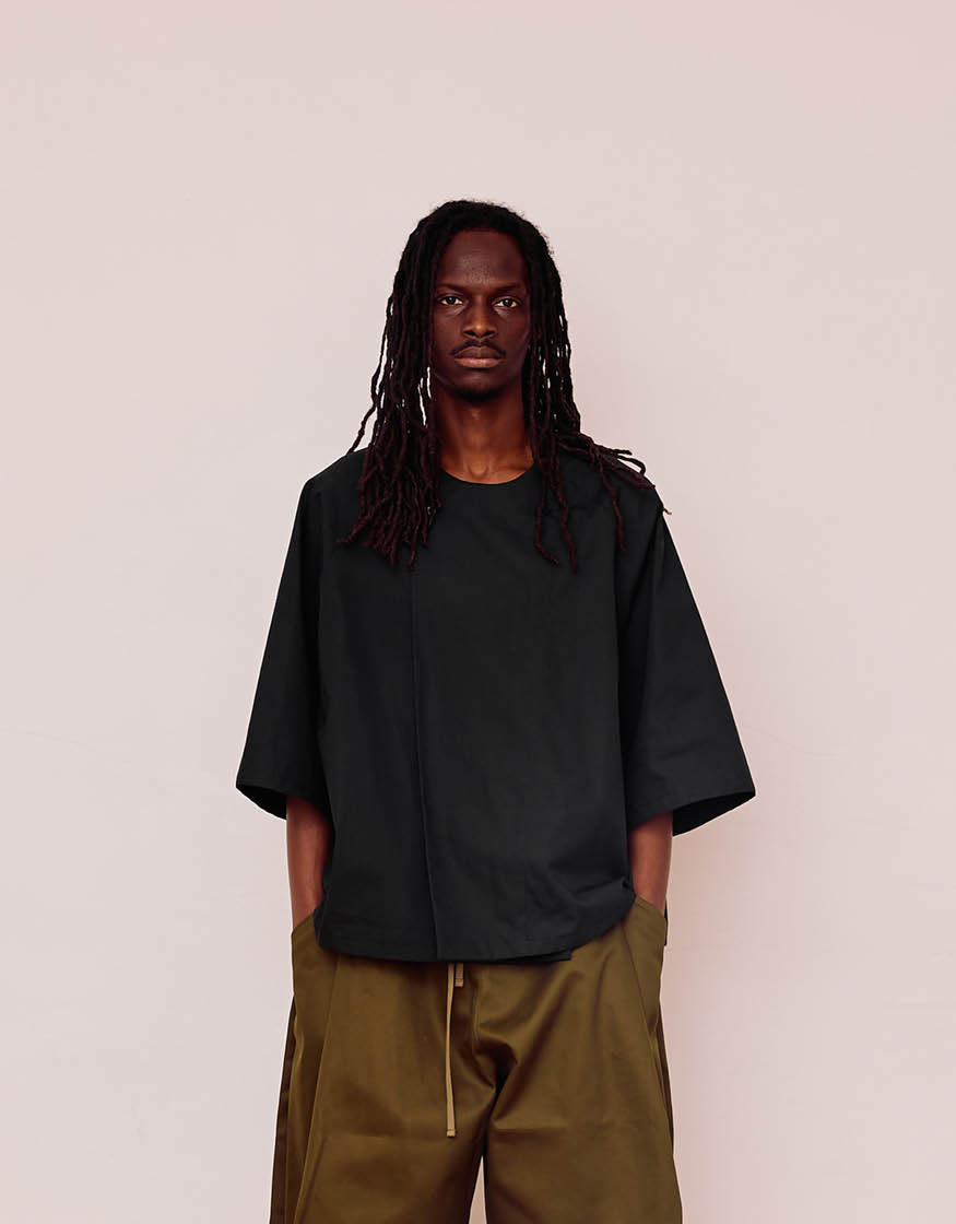 CHEMISE MANCHES COURTES CHAPITRE NOIR – ceucle