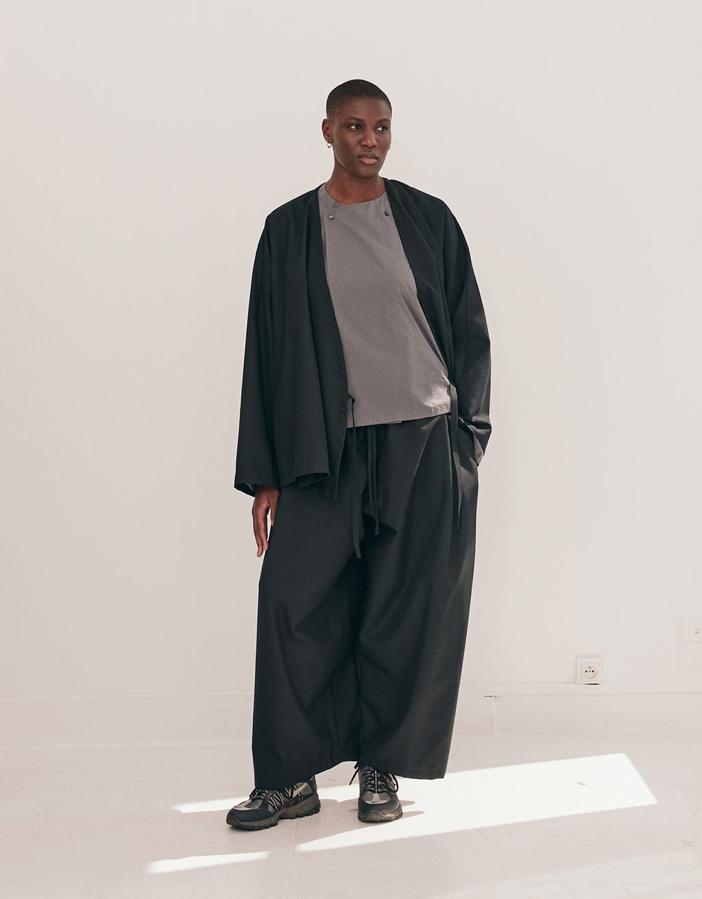 KIMONO CHAPITRE 2 _ SUITING NOIR