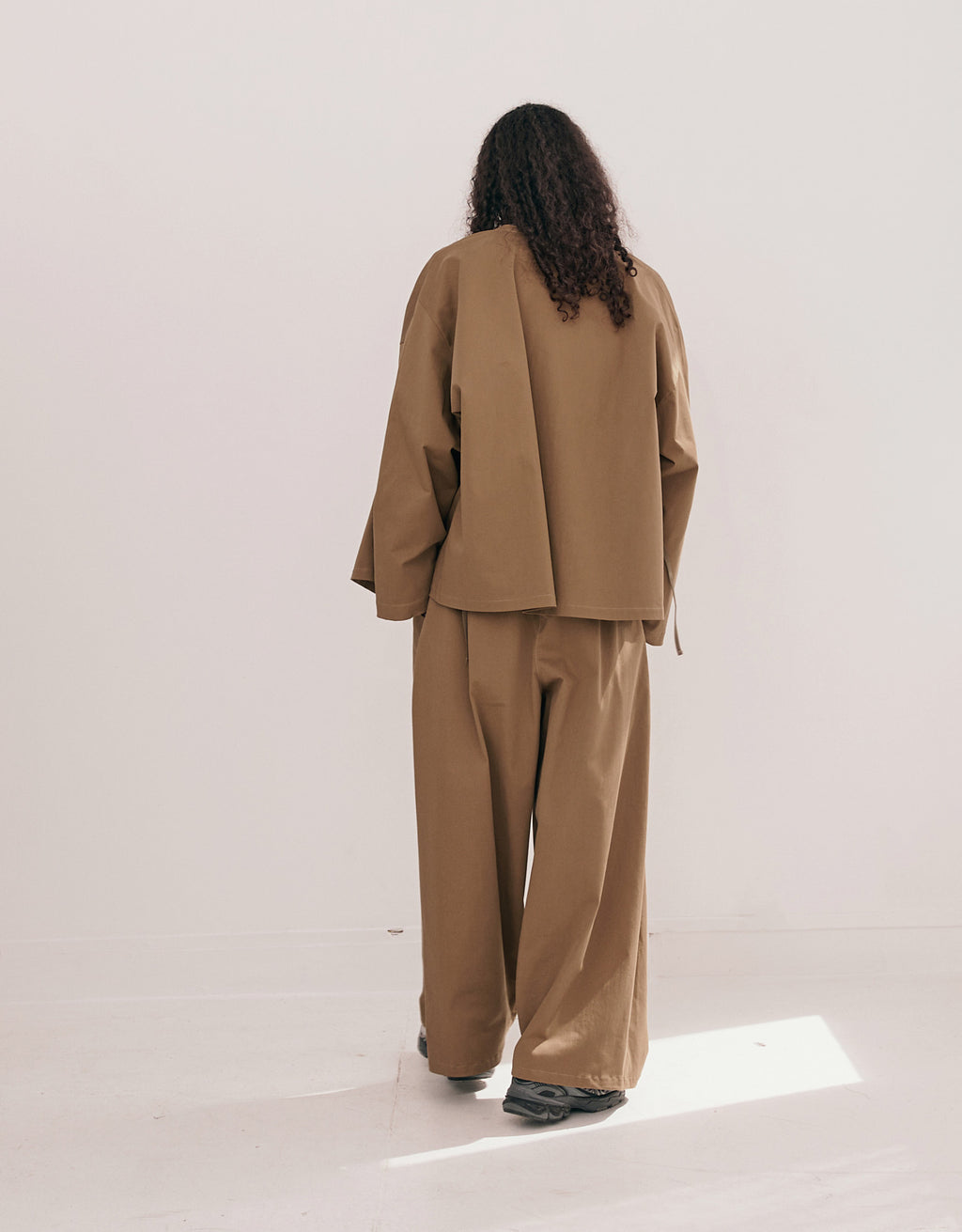 WIDE PANTS CHAPITRE 3 _ PALE BROWN