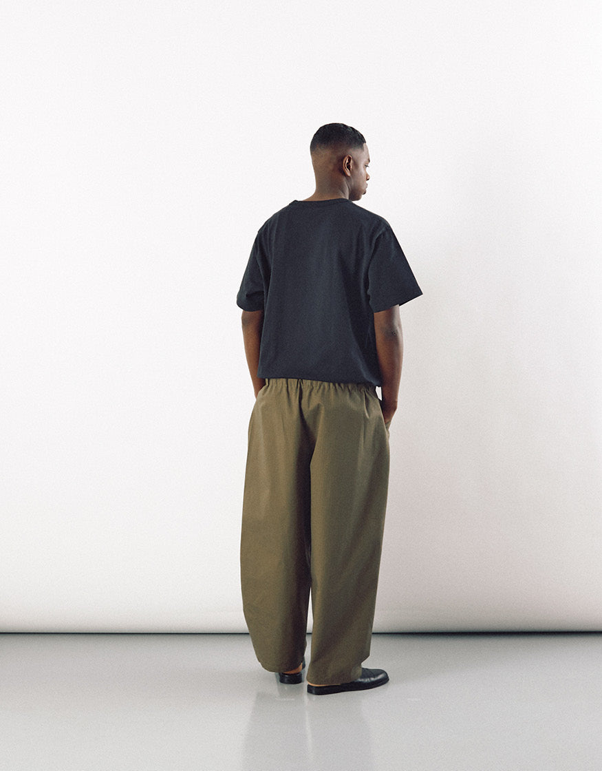 CURVED PANTS CHAPTER 4 _ OLIVE