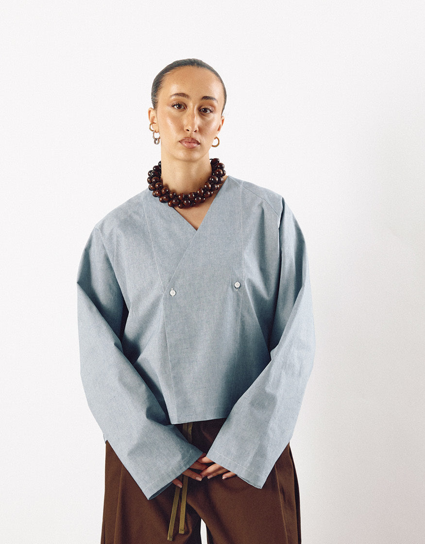 CROPPED SHIRT CHAPTER 4 _ LIGHT BLUE