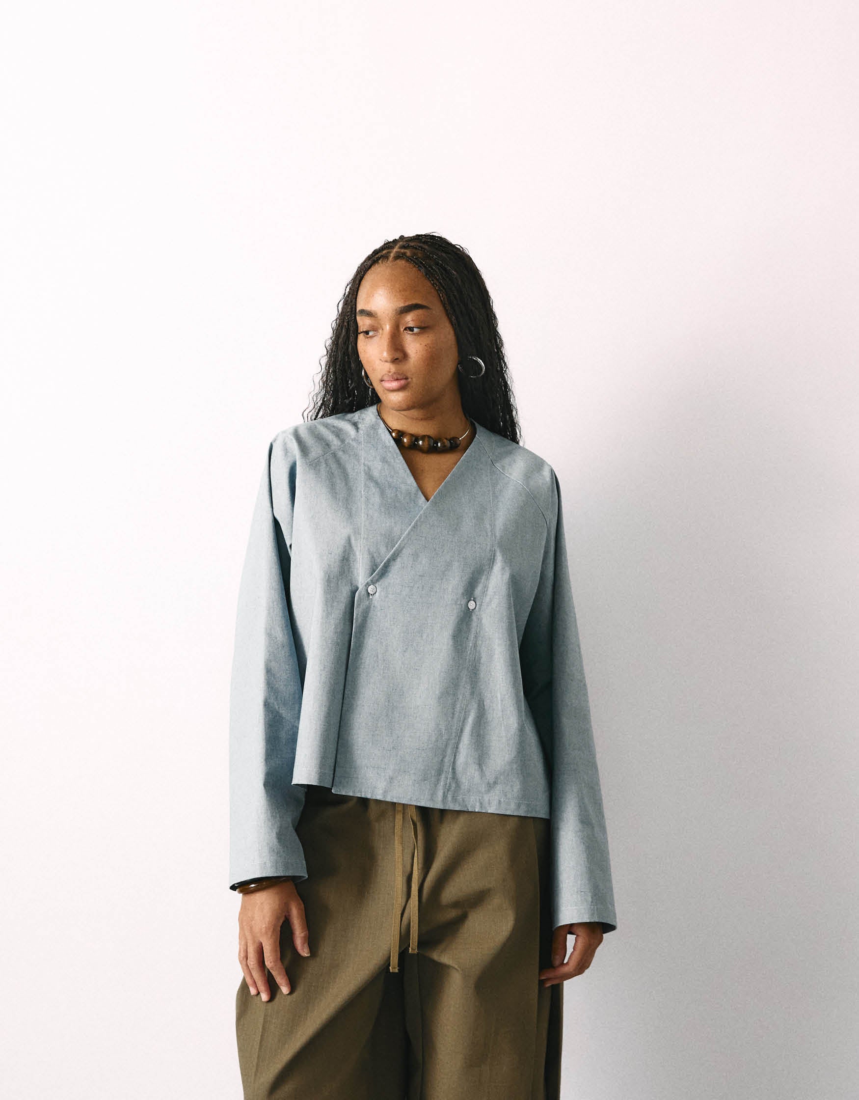 CROPPED SHIRT CHAPTER 4