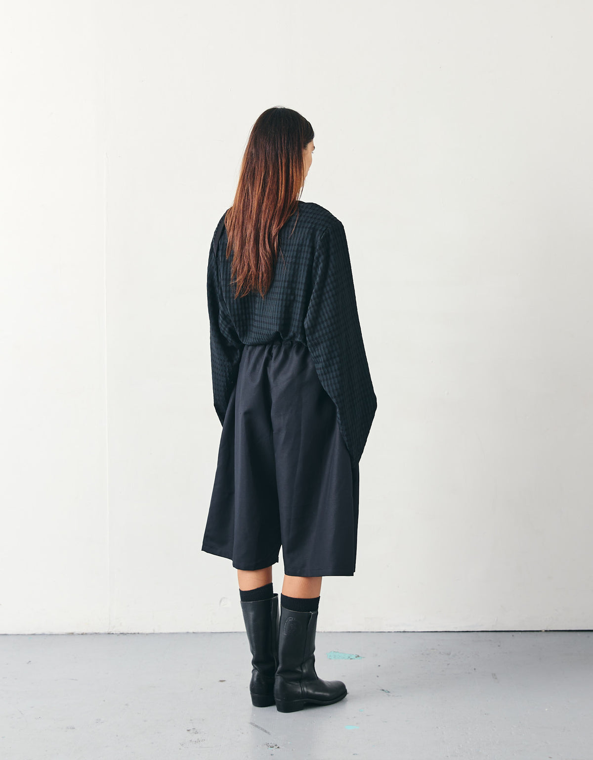 LONG SHORTS CHAPTER 2 _ BLACK
