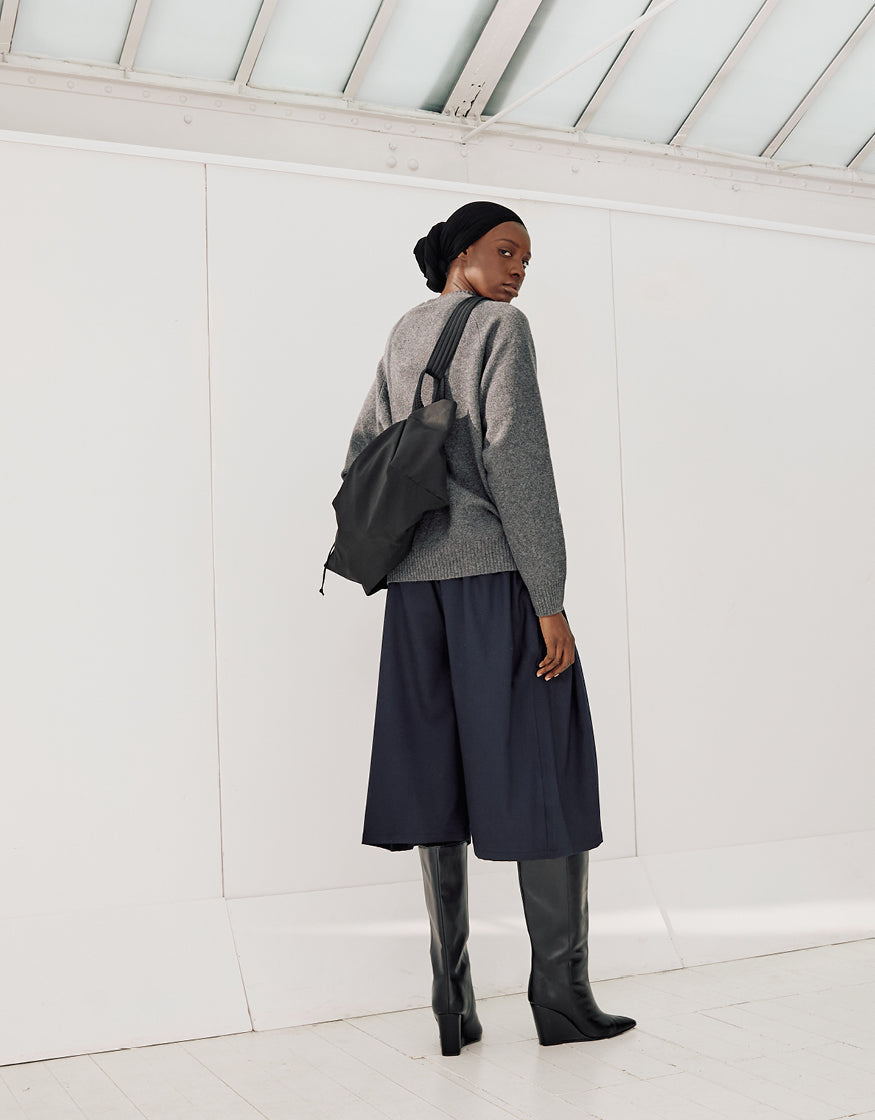 LONG SHORTS CHAPTER 2 _ NAVY