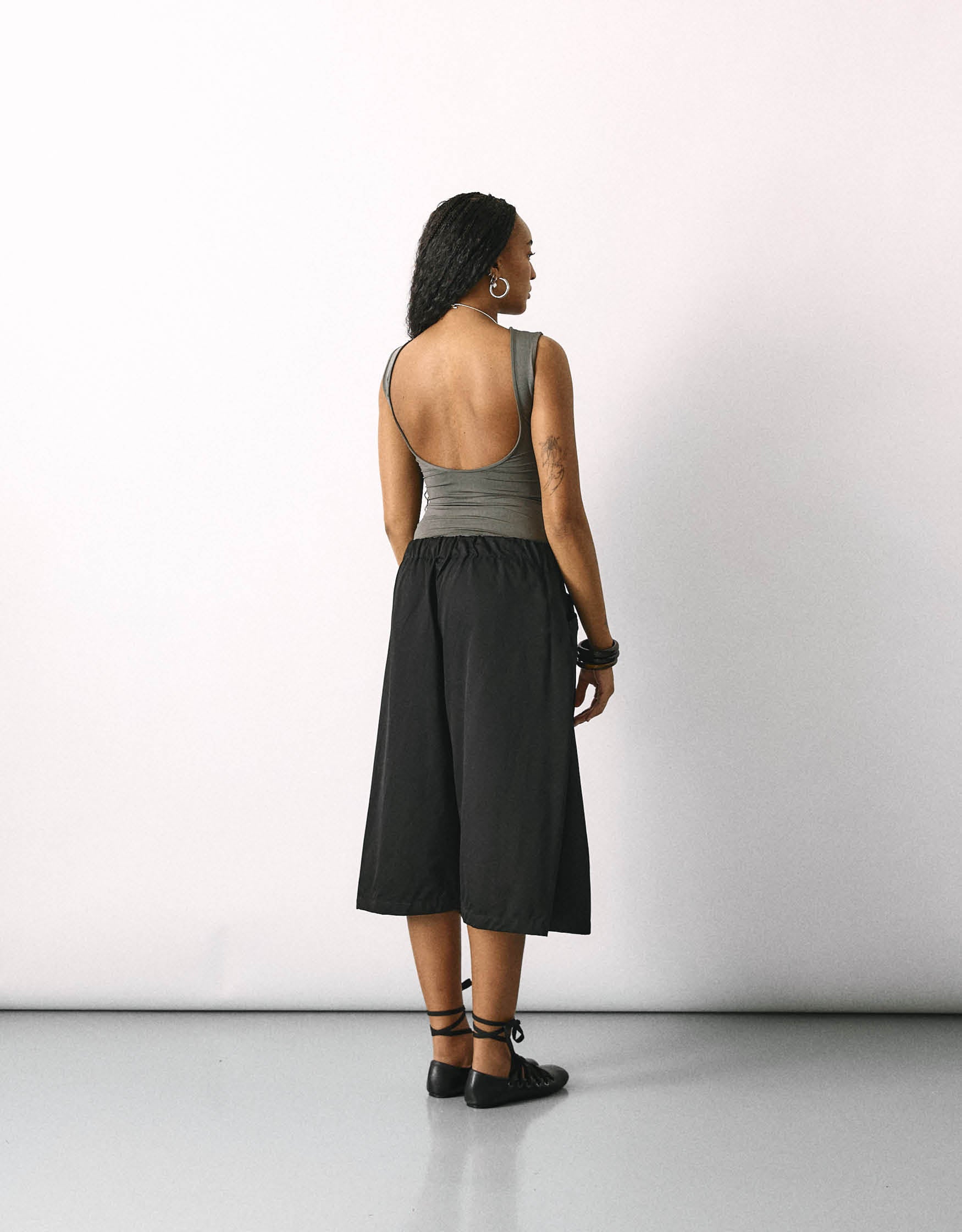 LONG SHORTS CHAPTER 2 _ BLACK