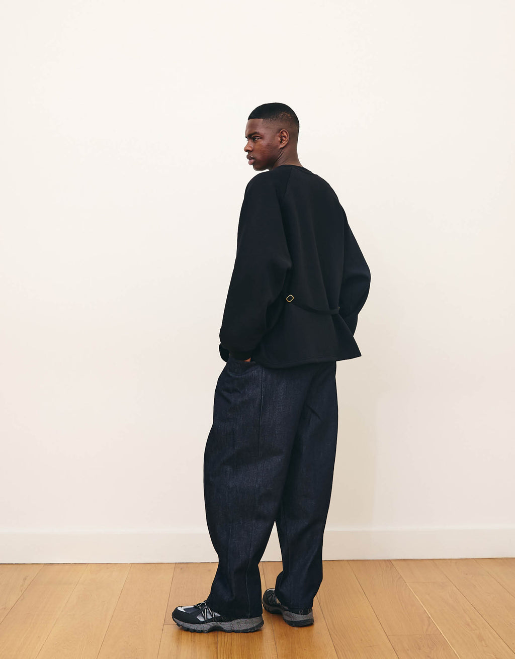 SWEATSHIRT CHAPTER 4 _ BLACK