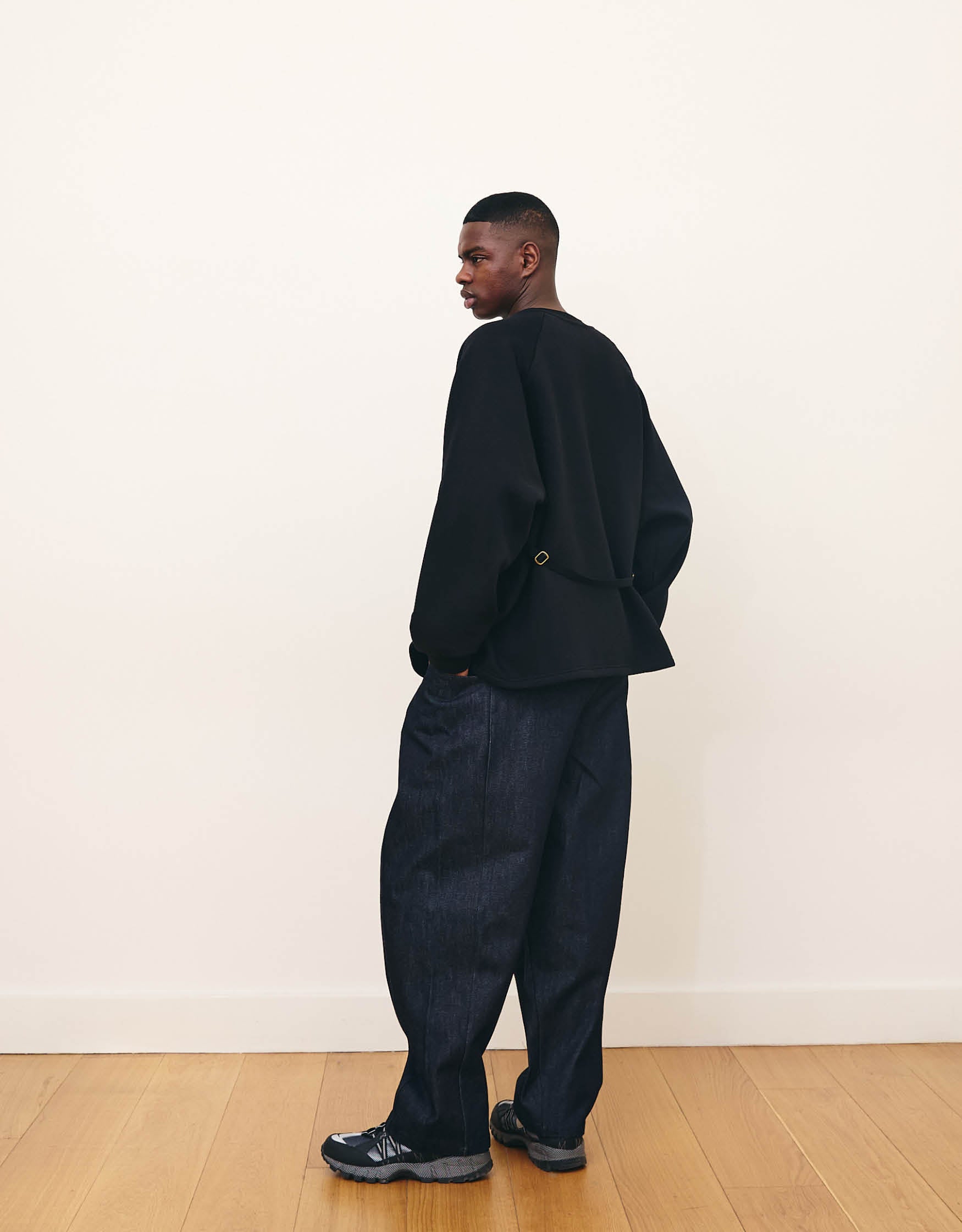 SWEATSHIRT CHAPTER 4 _ BLACK