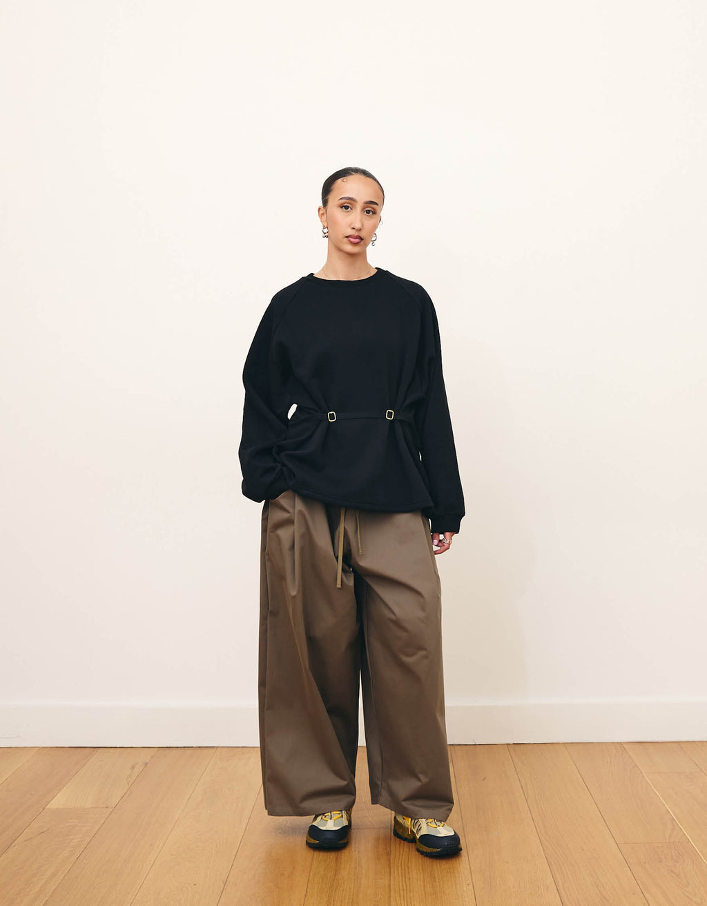 SWEATSHIRT CHAPTER 4 _ BLACK